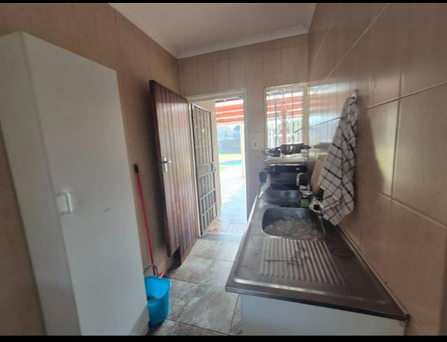 4 BEDROOM HOUSE FOR SALE IN DAL FOUCHE